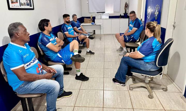 Equipe do Projeto Lobinho Transformando Vidas realiza reunião para definir metas e ações para o próximo bimestre