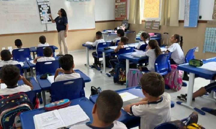 Prefeitura de Araxá prorroga por dois anos a validade do Concurso Público da Educação
