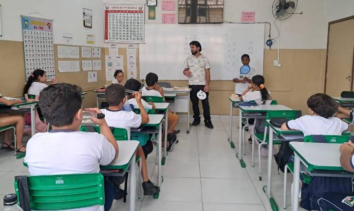 Psicólogos e educadores unem forças para fortalecer o aprendizado dos alunos da rede municipal