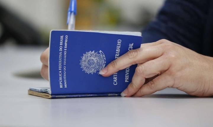 Sine oferece 421 vagas nesta quinta (6); veja a lista