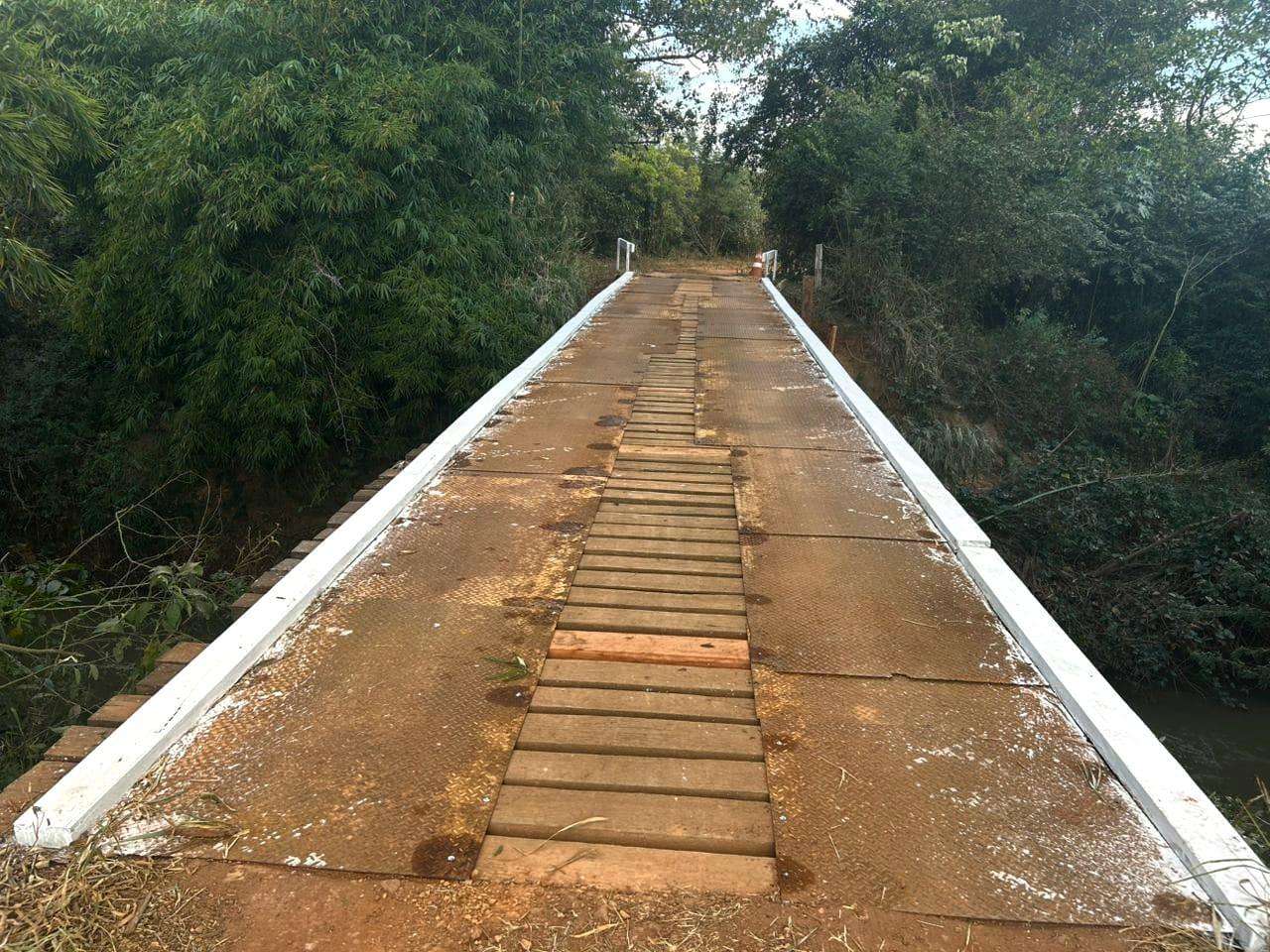 Ponte do Tamanduá é revitalizada em parceria entre as prefeituras de Araxá e Ibiá
