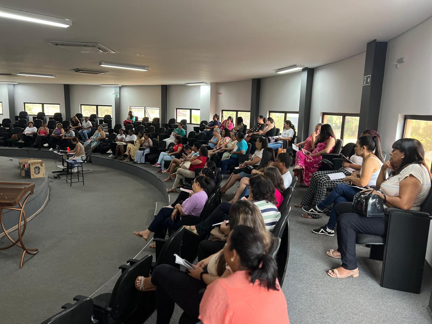 Prefeitura de Araxá capacita profissionais para melhorar a qualidade da alimentação escolar