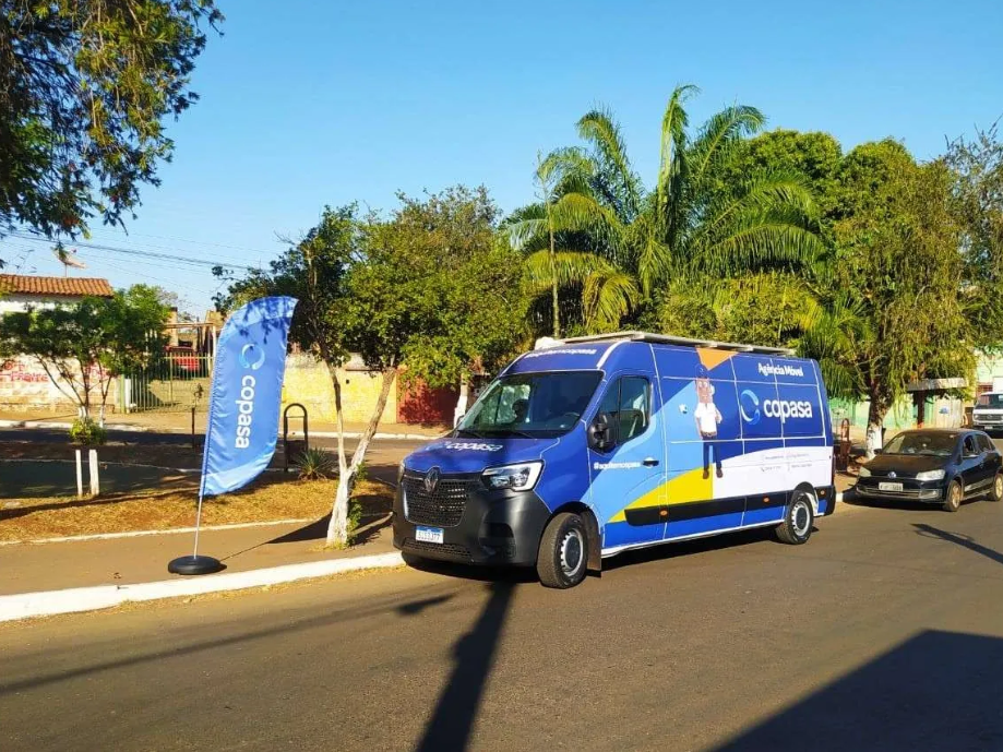 Agência Móvel da Copasa mobiliza clientes em Araxá