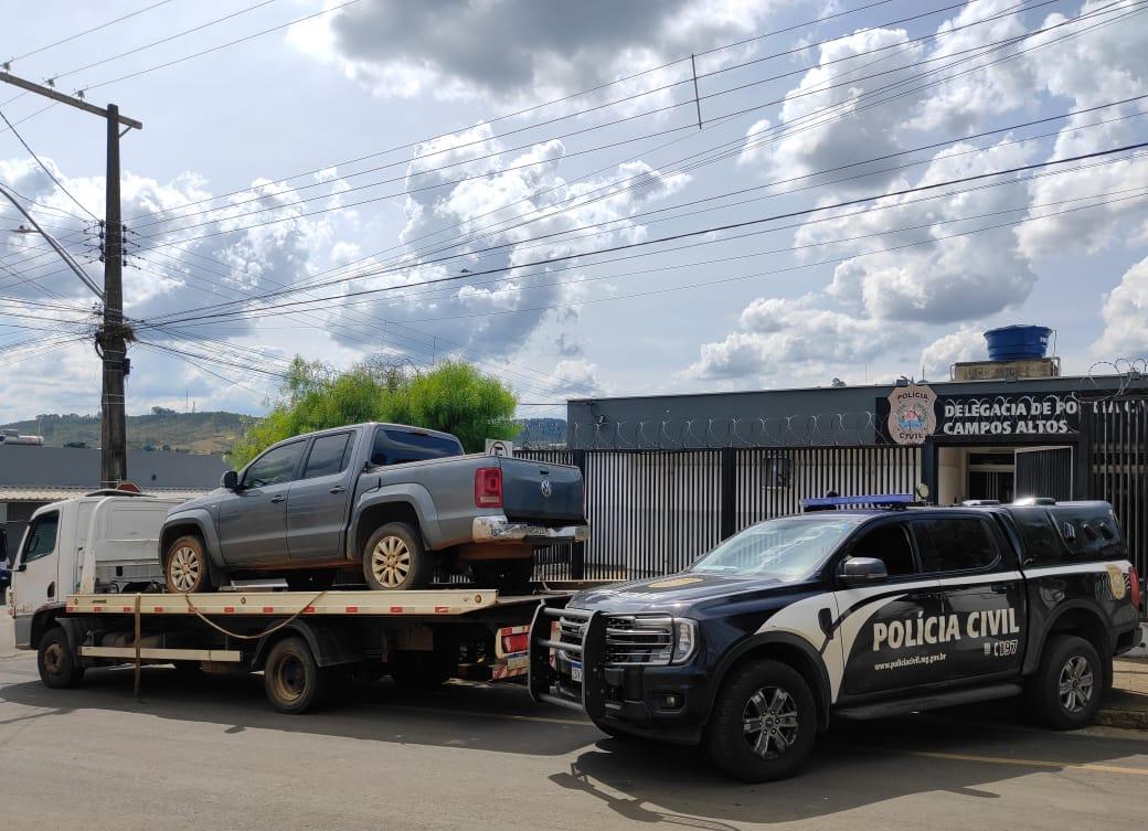 Polícia Civil apreende caminhonete com suspeita de adulteração