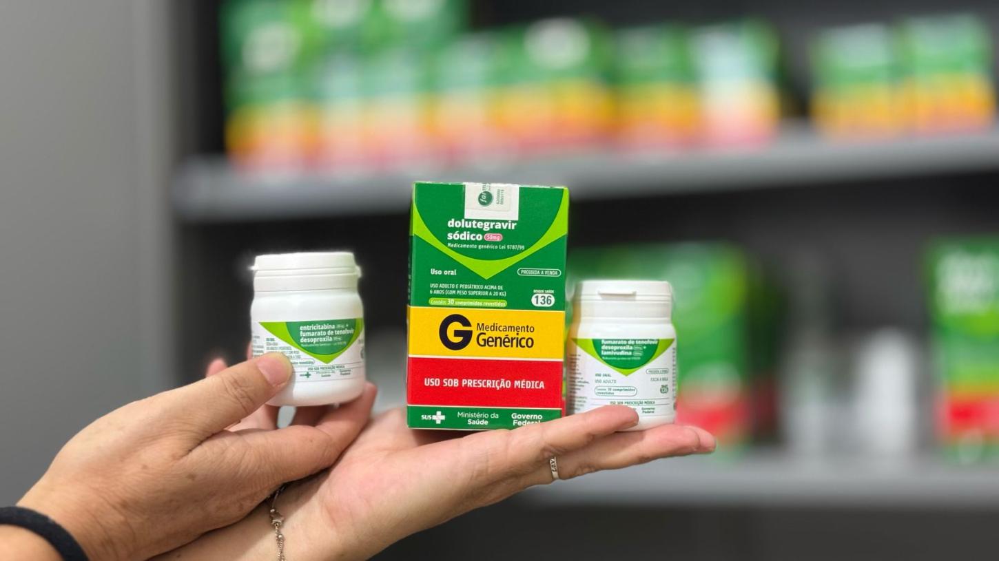 Saúde oferece medicamentos gratuitos para prevenção ao HIV; saiba os critérios para acesso ao serviço