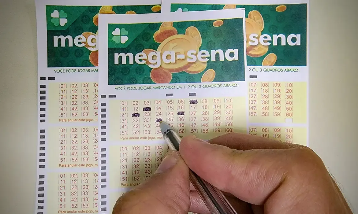 Mega-Sena sorteia nesta quinta-feira prêmio acumulado em R$ 72 milhões