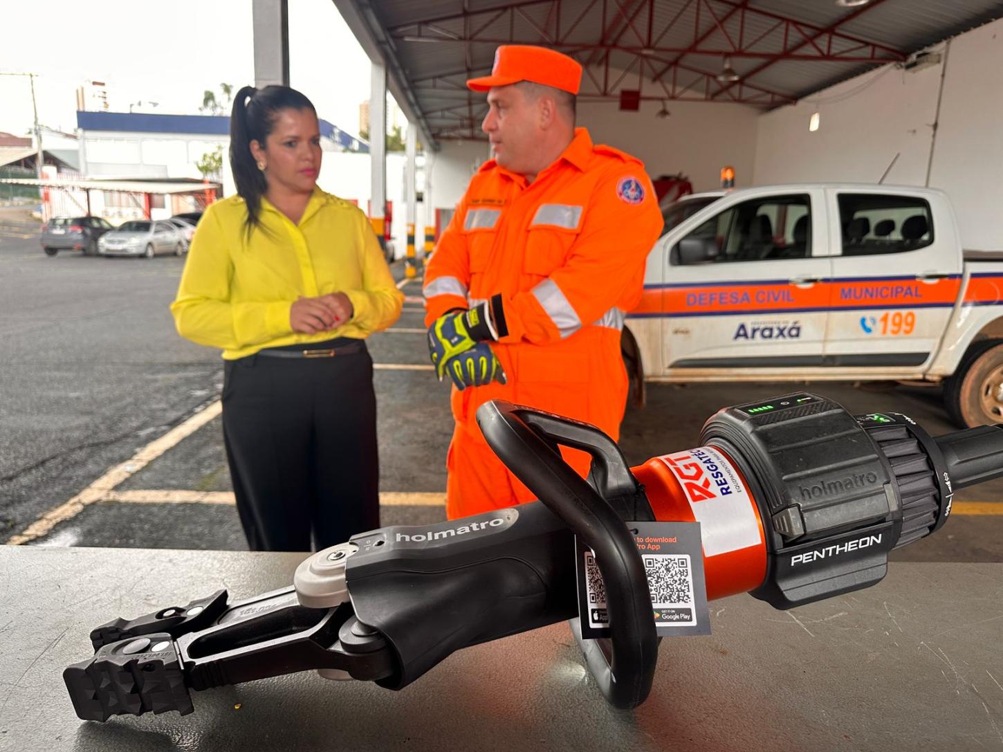 Prefeitura de Araxá investe R$ 86 mil em novo equipamento para reforçar resgates do Corpo de Bombeiros