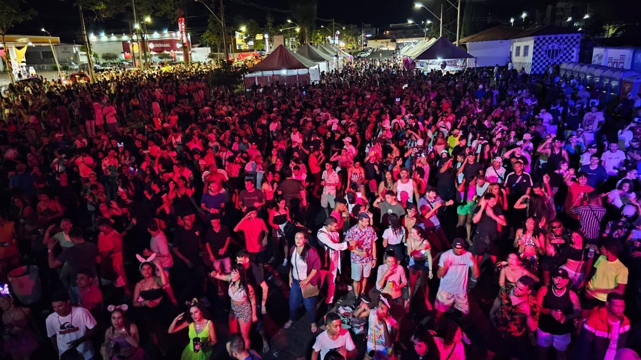 Vai curtir a folia? Confira dicas de saúde para se proteger durante o Carnaval