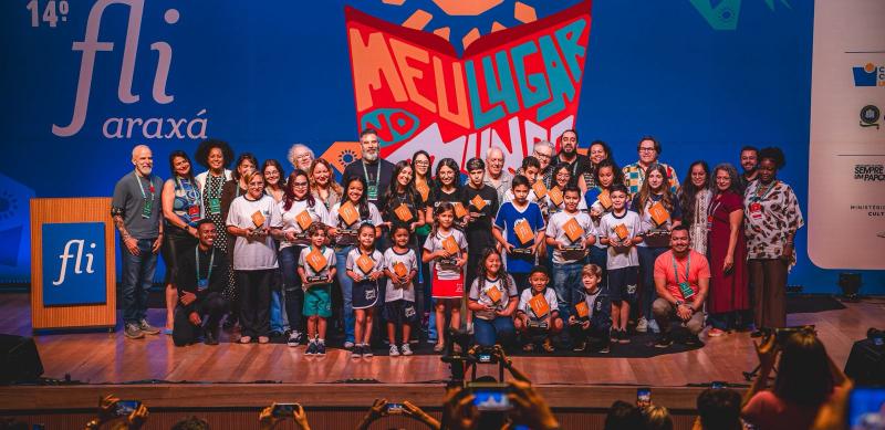 Alunos da rede municipal conquistam 10 premiações no concurso de redação e desenho do 14º Fliaraxá