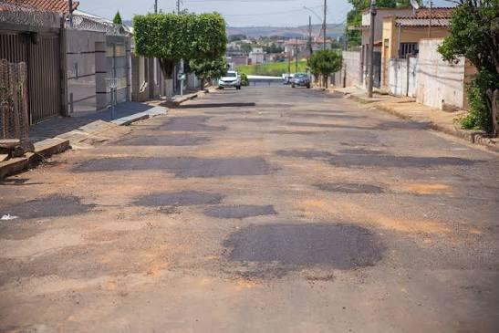 Capina, limpeza e tapa-buracos - veja aqui o cronograma da Prefeitura 