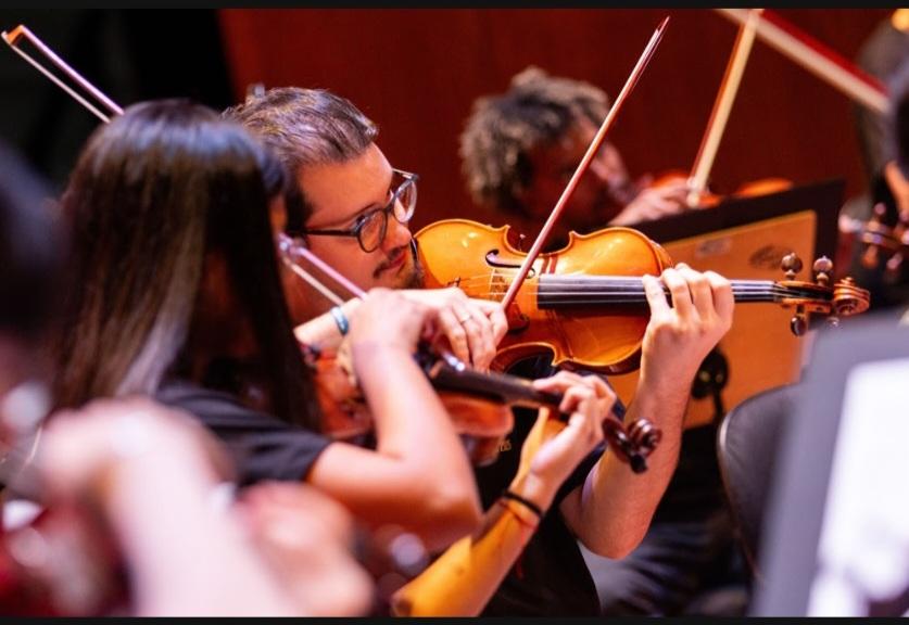 Conheça a Academia Jovem Concertante, que reúne músicos de 18 estados em Araxá