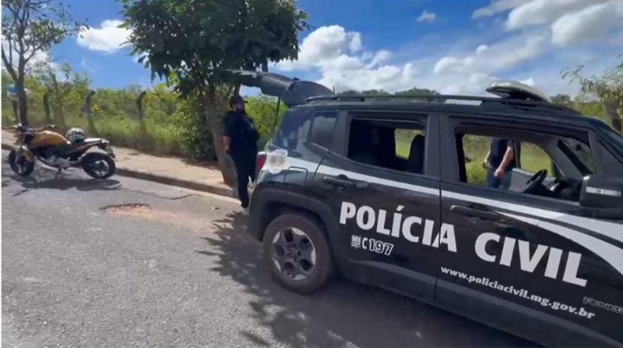 Investigado por ameaças nas redes sociais é preso após perseguição em Araxá