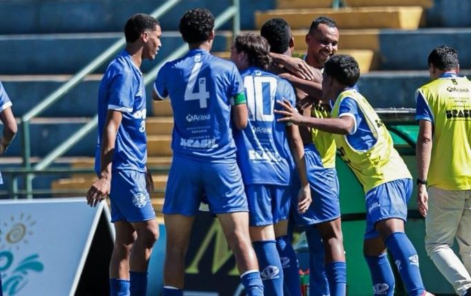 Dínamo estreia com vitória no Campeonato Mineiro Sub-17 e assume liderança do Grupo D