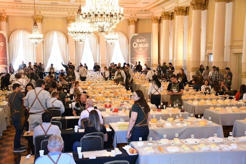 ExpoQueijo movimenta economia, atrai visitantes de 19 países e amplia projeção internacional de Araxá