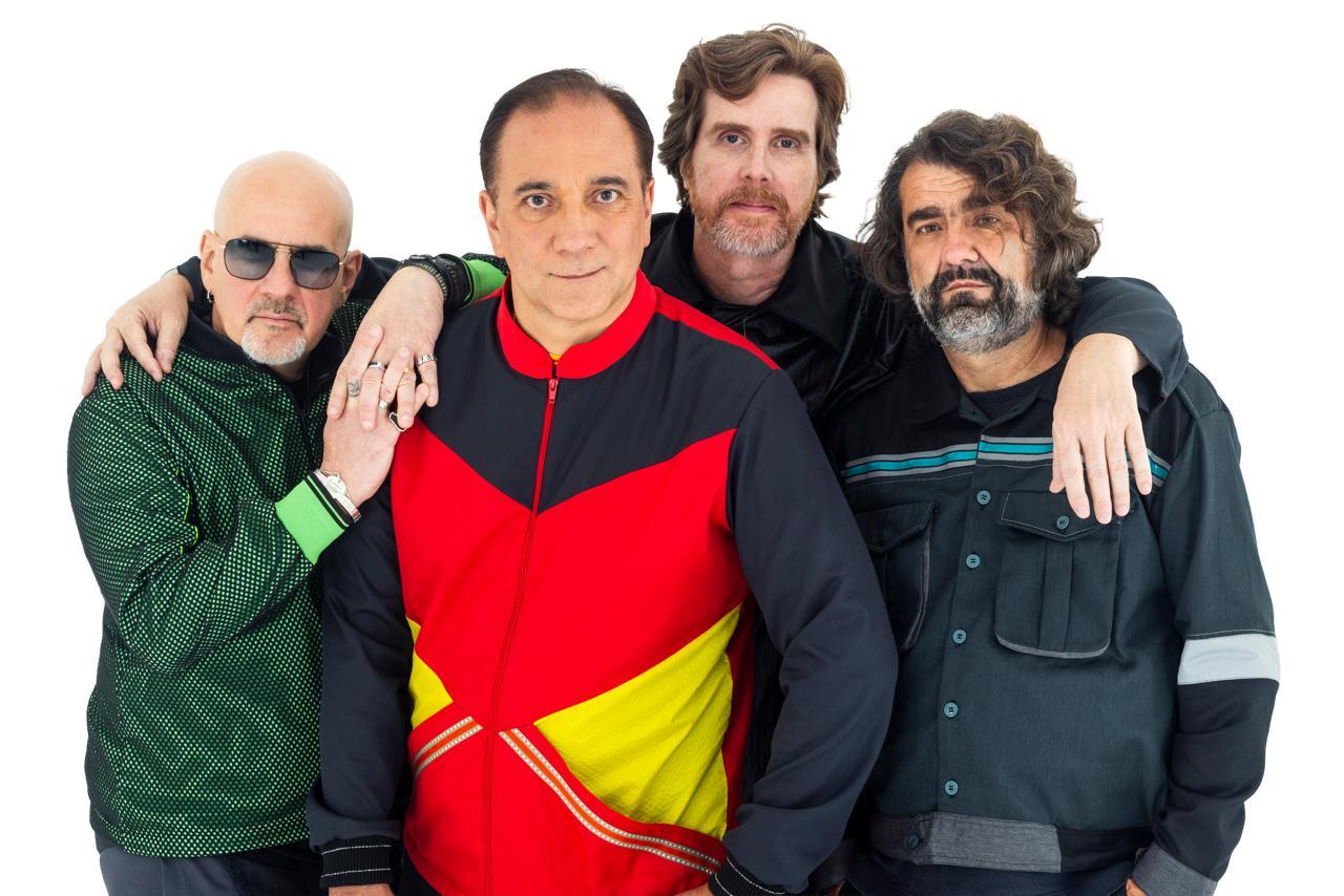 Fenadoces anuncia show do Biquini Cavadão na edição 2026
