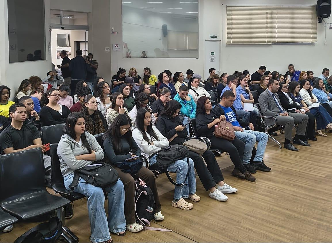Fórum comunitário debate inclusão e oportunidades de trabalho para pessoas com deficiência em Araxá