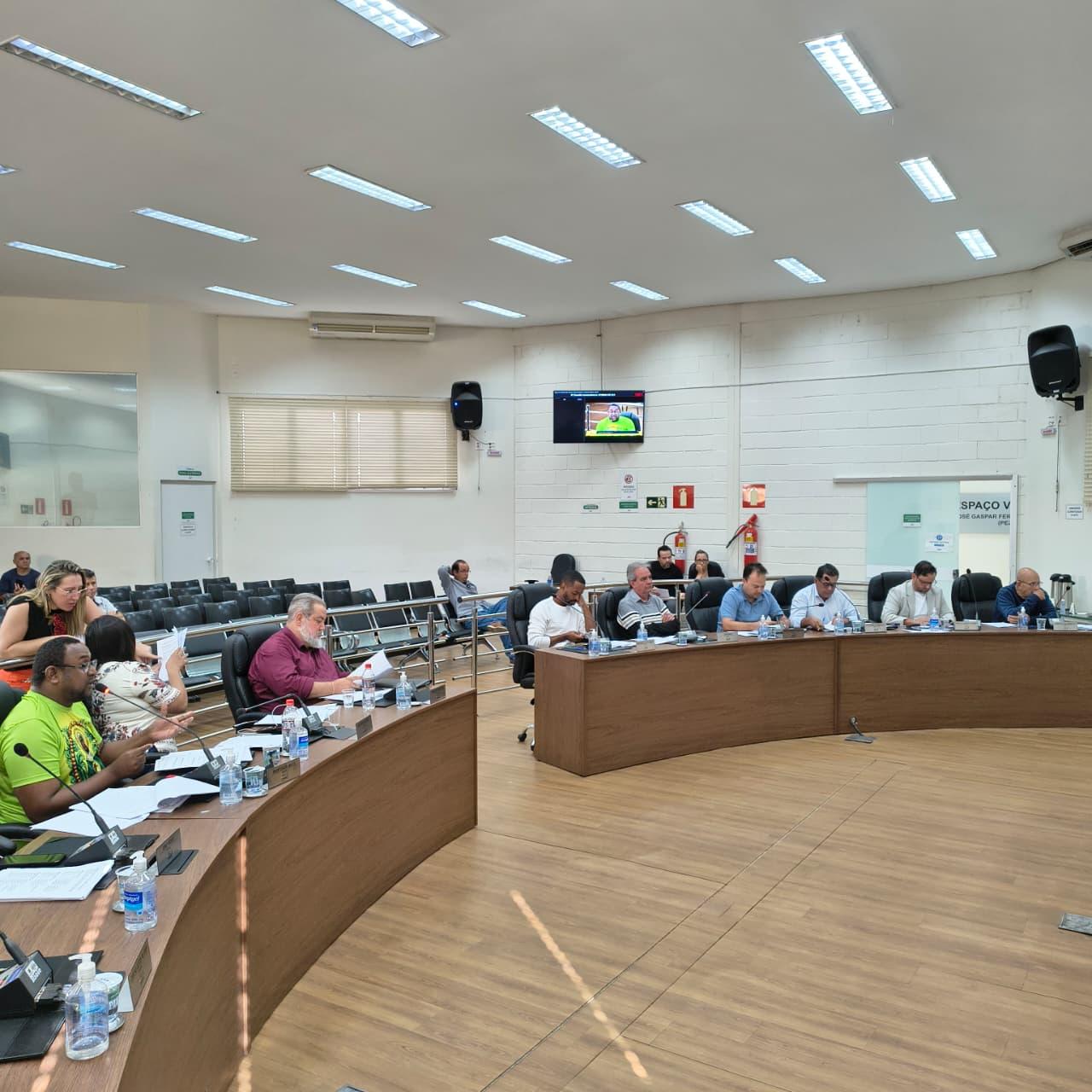 Legislativo aprova LDO 2027 em Reunião Extraordinária