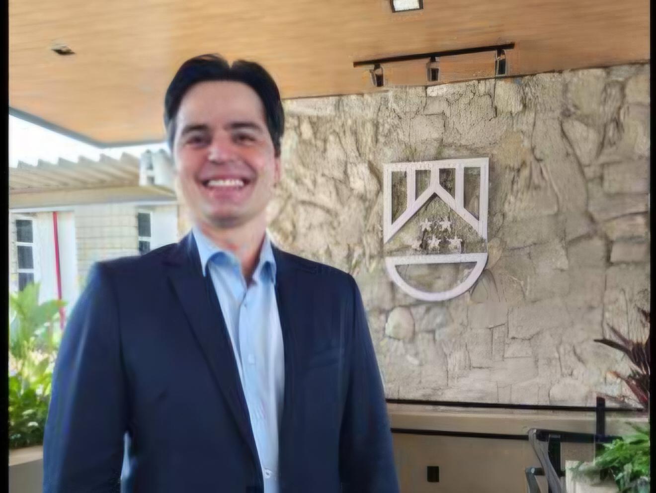Professor e advogado araxaense assume a Diretoria Executiva da Uniube Araxá