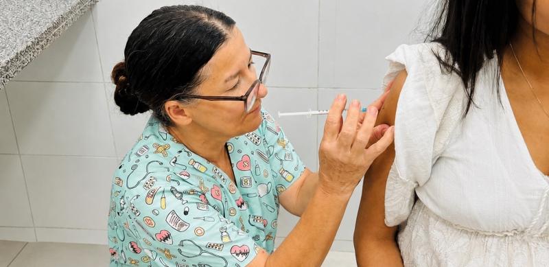 Saúde reforça vacinação de gestantes para proteger bebês contra a bronquiolite