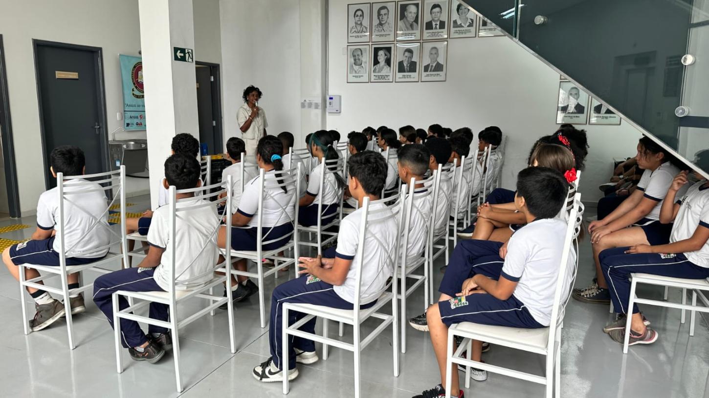Araxá inicia projeto da Academia Mineira de Letrinhas com 45 alunos da rede municipal
