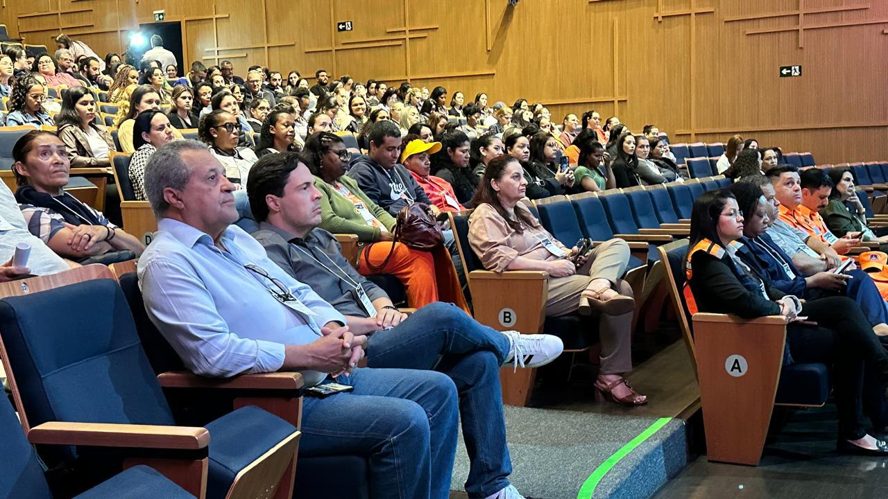 Capacitação para profissionais de saúde e segurança abre programação do Simulado de Incidente com Múltiplas Vítimas em Araxá