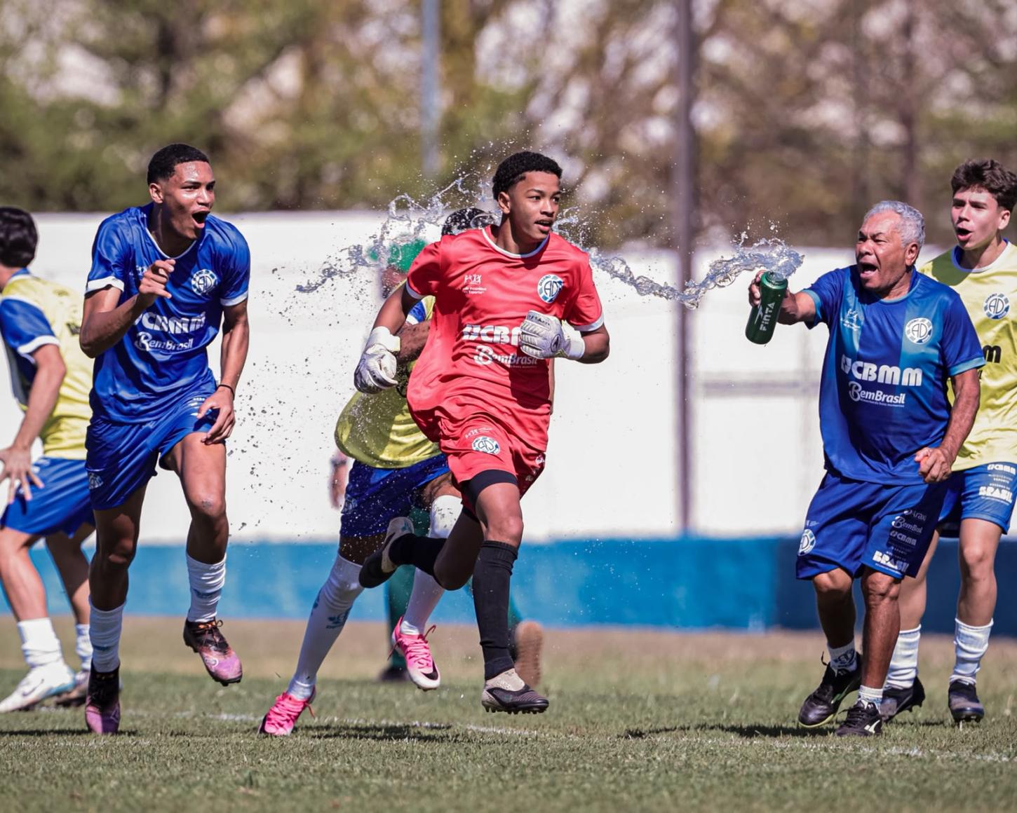 Dínamo vence Uberlândia por 3 a 1 fora de casa pelo Mineiro Sub-17