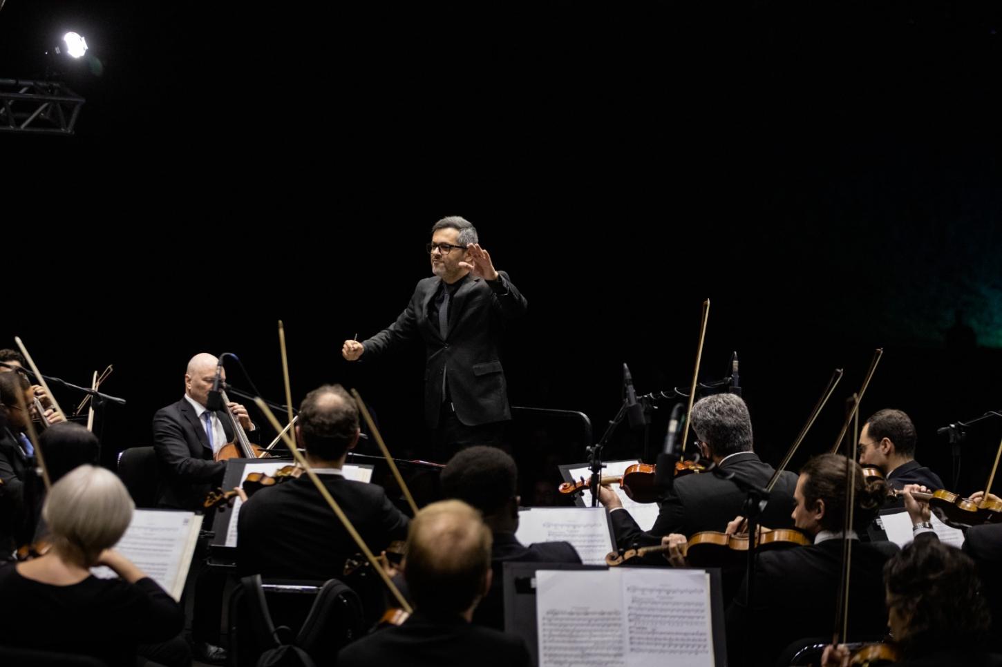 FILARMÔNICA DE MINAS GERAIS FAZ  CONCERTO GRATUITO EM ARAXÁ 