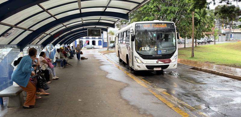 Eleitores terão transporte coletivo público gratuito neste domingo de votação