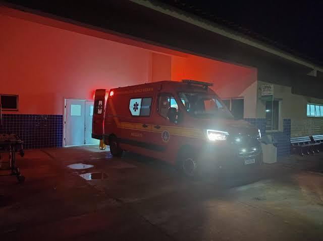 Homem reage à atuação policial e é atingido por disparos em Araxá 