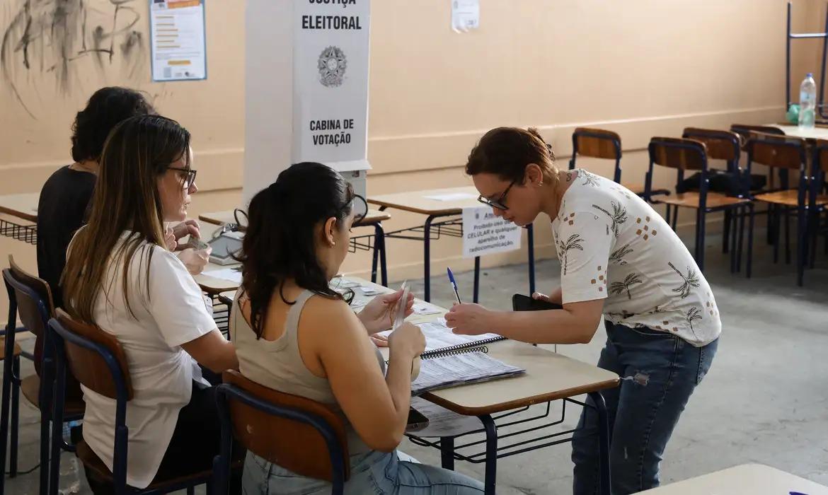 Justiça Eleitoral esclarece que não houve mudança nos locais de votação em Araxá e Tapira