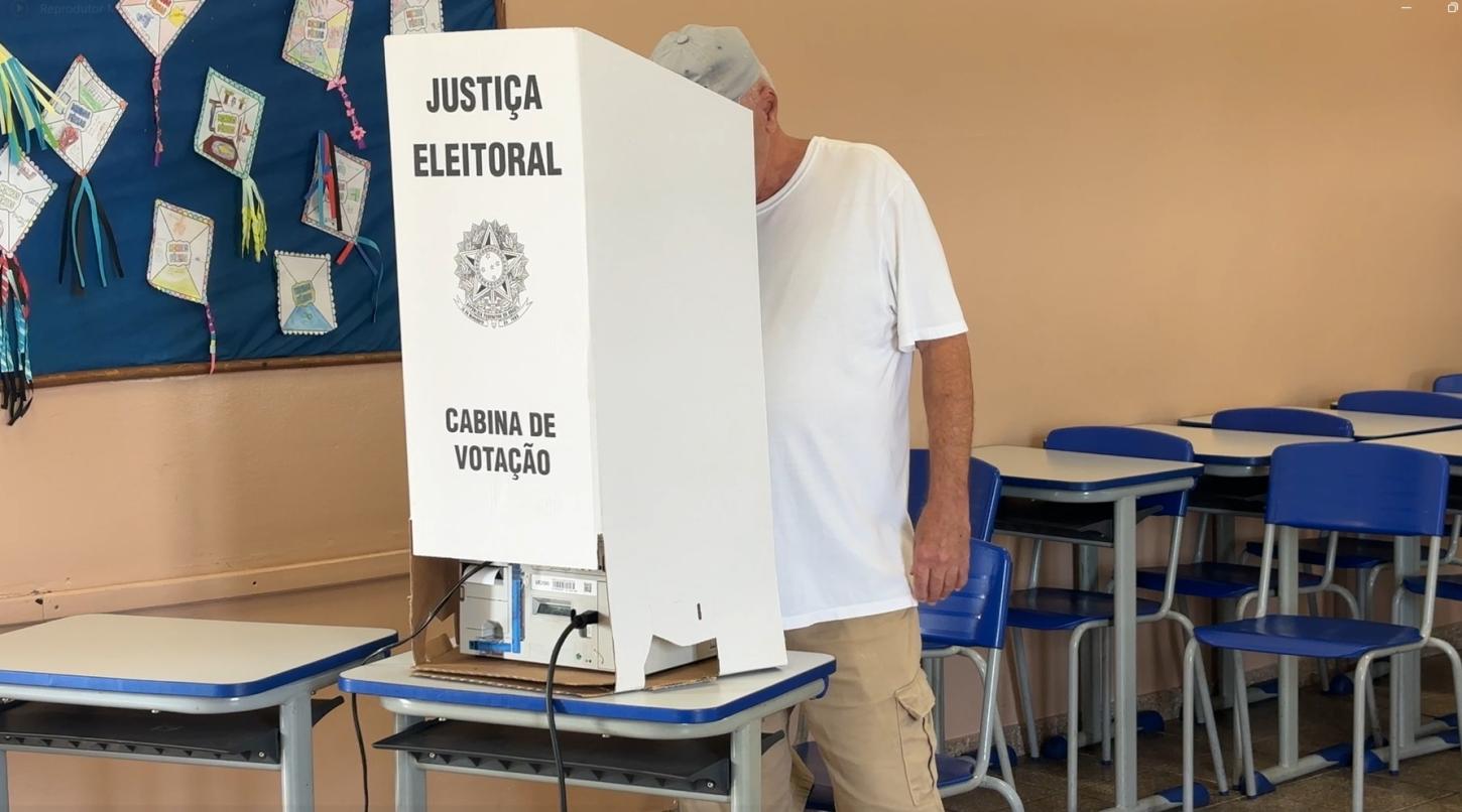 Segundo turno em Araxá tem votação rápida e poucas filas