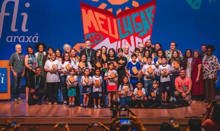 Alunos da rede municipal conquistam 10 premiações no concurso de redação e desenho do 14º Fliaraxá