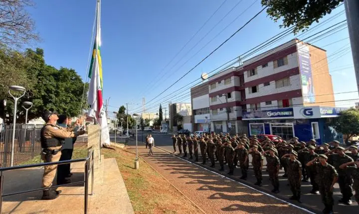 Araxá inicia comemorações da Semana da Pátria 2026 com cerimônia na Praça Arthur Bernardes