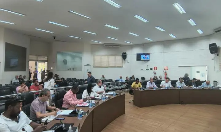 Câmara de Araxá aprova seis projetos de interesse público
