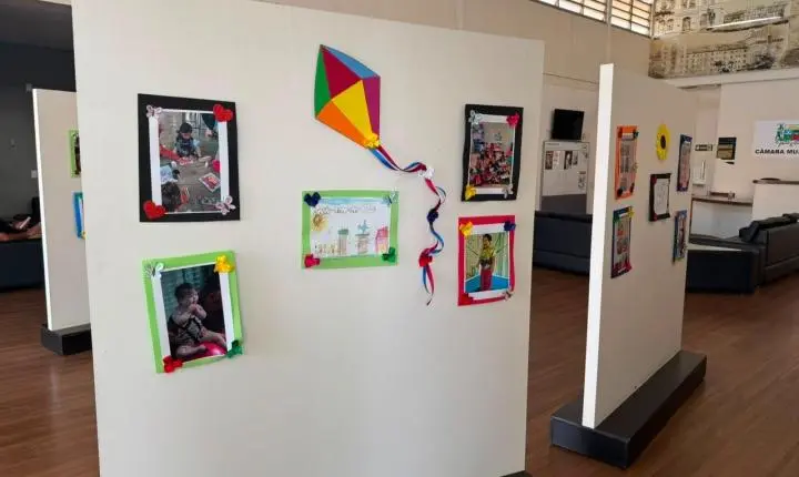 Câmara Municipal recebe exposição “Olhares da Primeira Infância” com destaque aos direitos das crianças