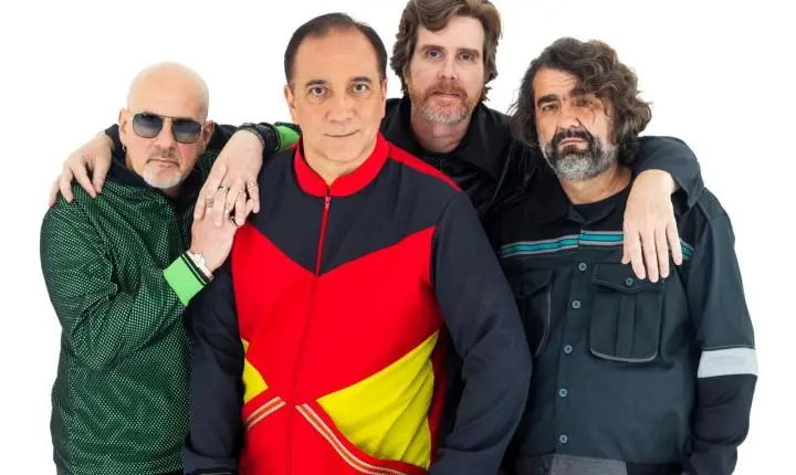 Fenadoces anuncia show do Biquini Cavadão na edição 2026