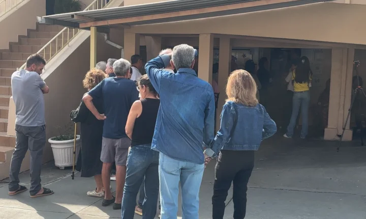 Filas marcaram a votação em Araxá; eleitores reclamaram da demora