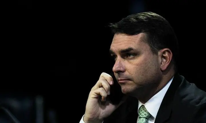 Flávio Bolsonaro recebe 52,82% dos votos para presidente em Araxá