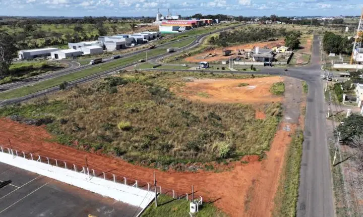 Prefeitura de Araxá realiza leilão on-line de 12 terrenos no Distrito Industrial