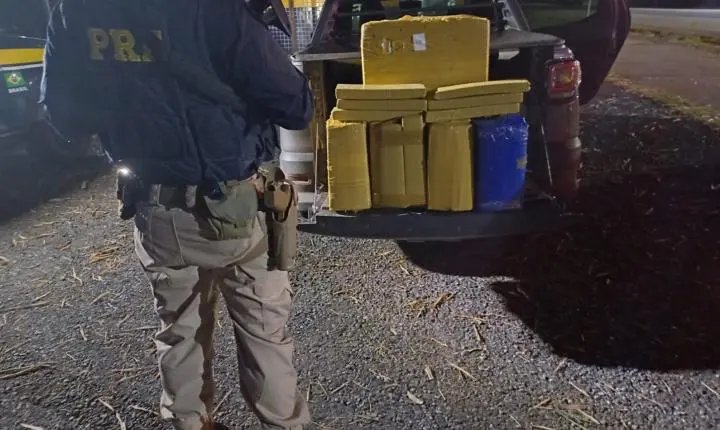 PRF apreende aproximadamente 180 kg de maconha na BR-262