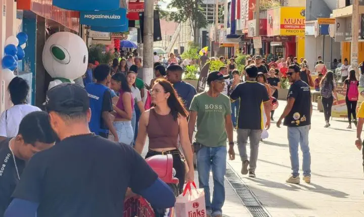 Procon Araxá orienta consumidores para compras seguras no Dia das Mães