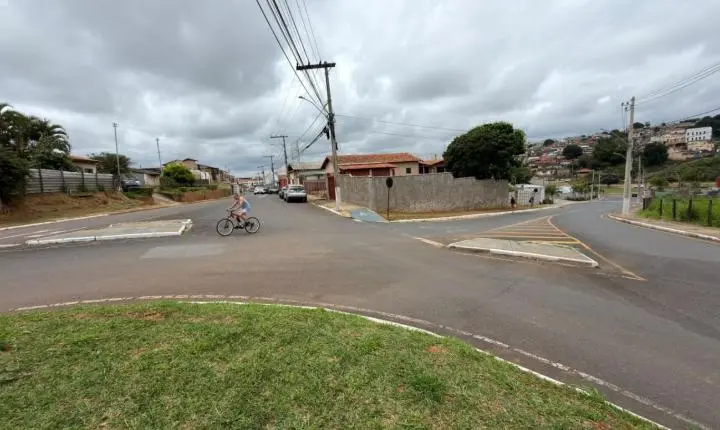 Rua Pará fica interditada para inicio das obras de recapeamento a partir desta quinta-feira (29)