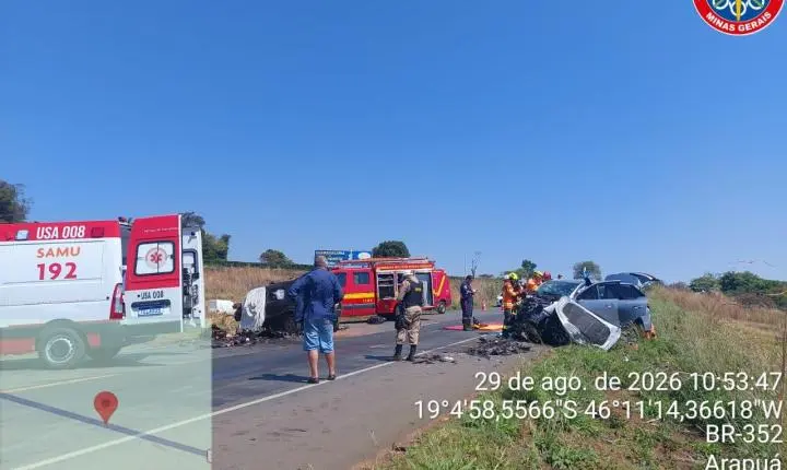 Uma pessoa morre e duas ficam feridas em grave acidente na BR-354,